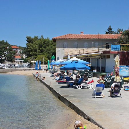 Apartments With A Parking Space Palit, Rab - 5028 Екстериор снимка