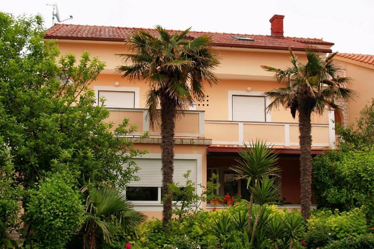 Apartments With A Parking Space Palit, Rab - 5028 Екстериор снимка